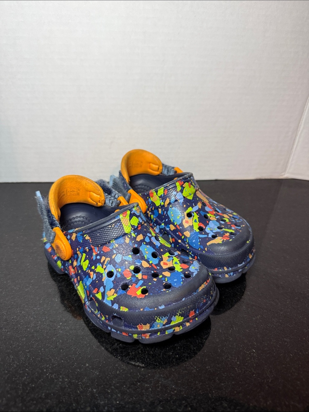 CROCS Classic Kids All Terrain Terrazzo Clogs Size C8 Navy Splatter